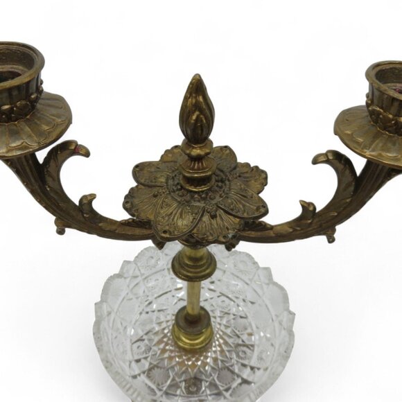 CANDELABRA Brass and Glass Two-Arm Candle Holder With Ornate Detailing Vintage - Picture 3 of 9
